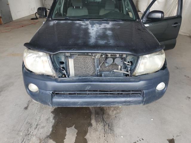 Toyota Tacoma Double Cab Image 12