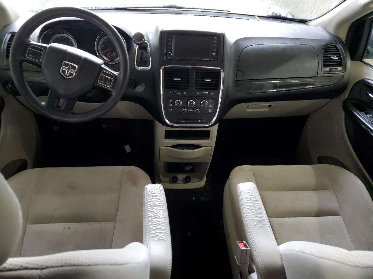 Dodge Caravan Se Image 2