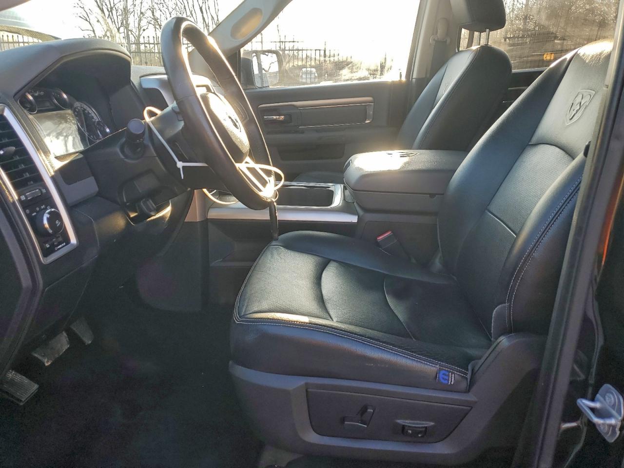 Ram 1500 Slt Image 5