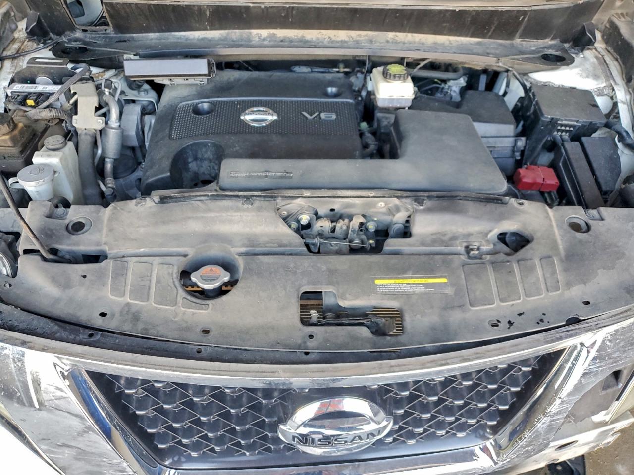 Nissan Pathfinder S Image 12