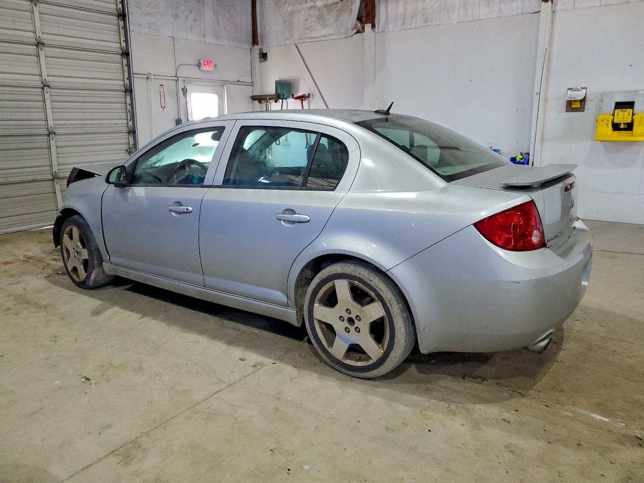 Chevrolet Cobalt Sport Image 2