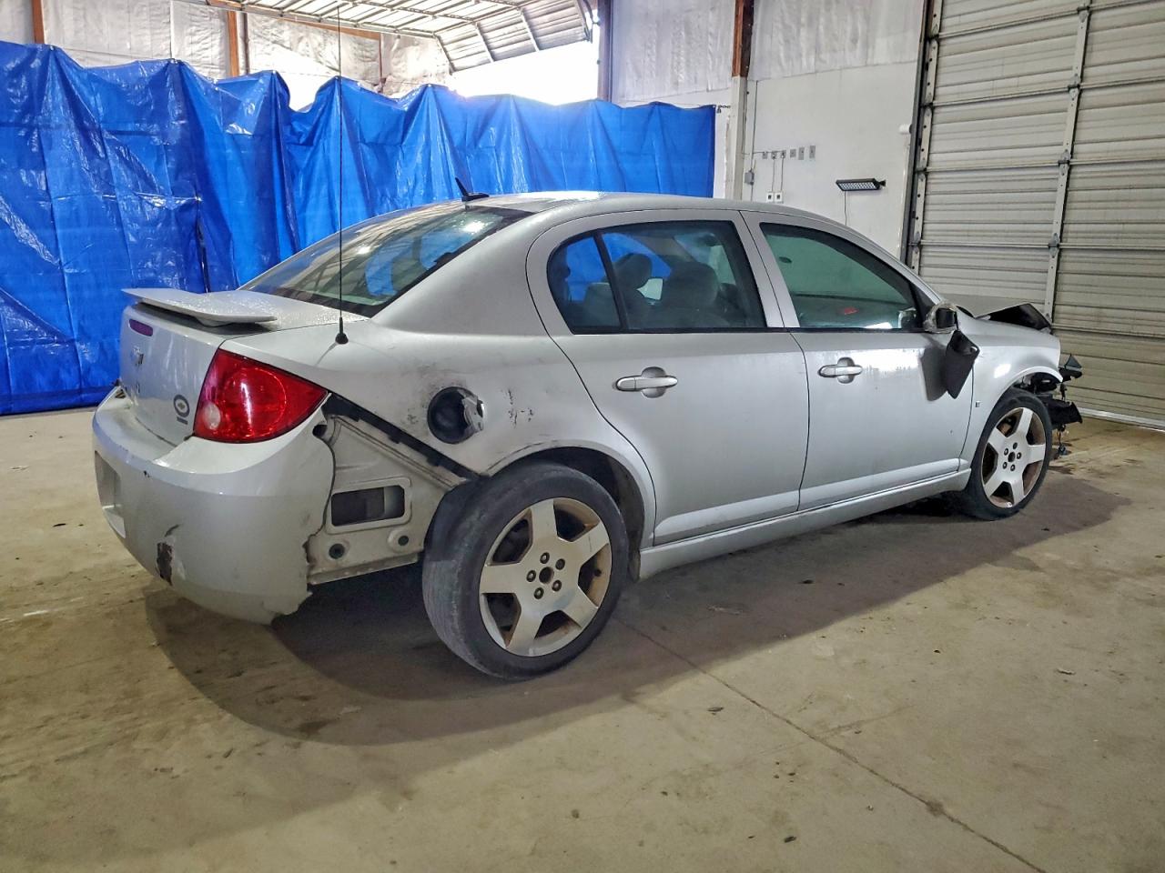 Chevrolet Cobalt Sport Image 3