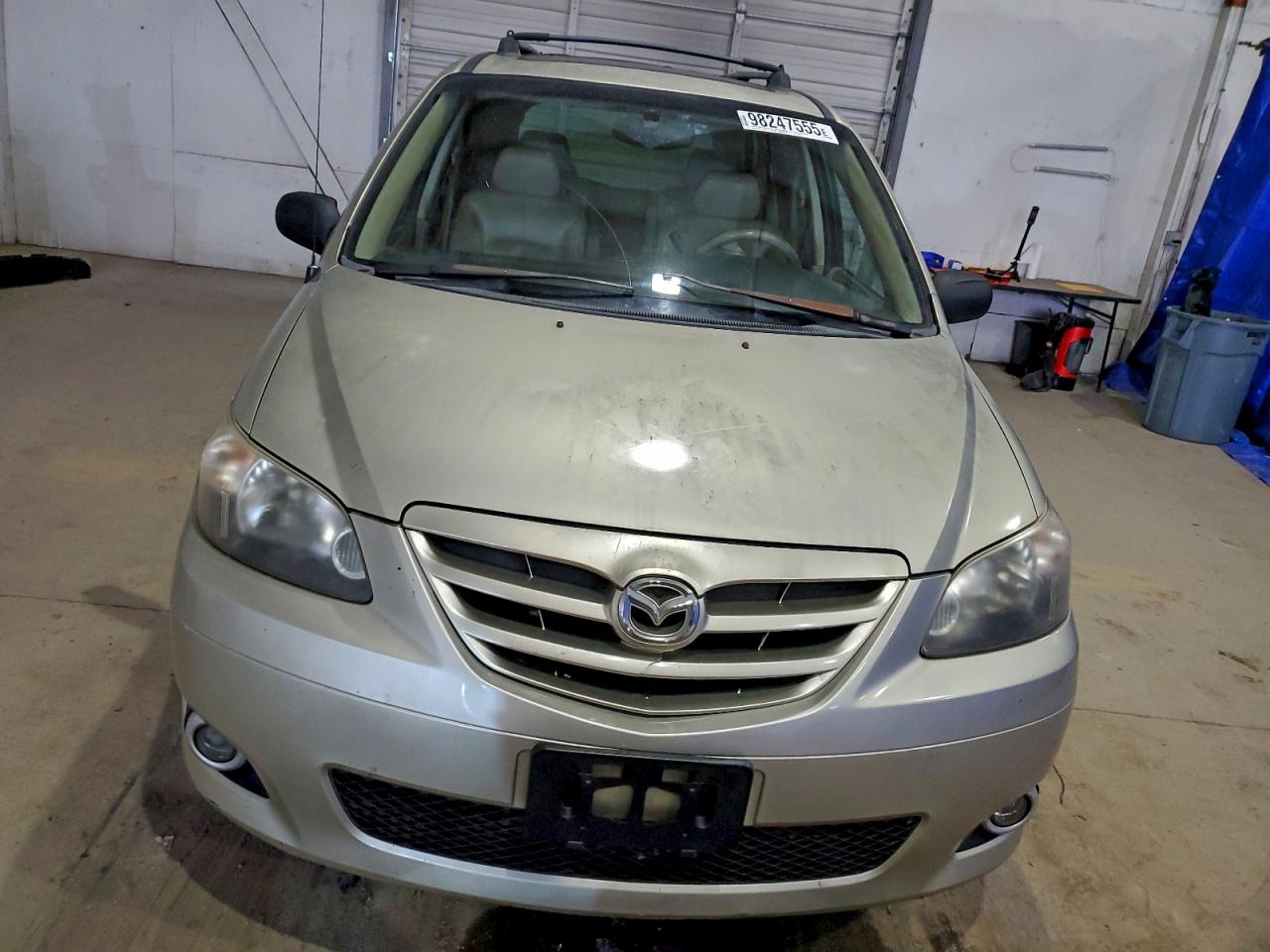 Mazda MPV Wagon Image 13