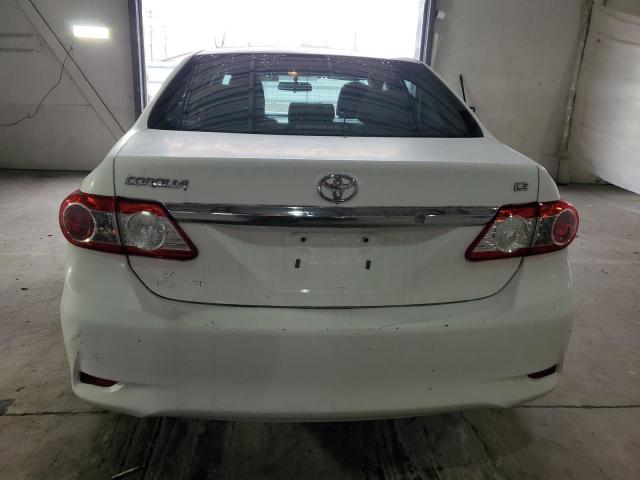 Toyota Corolla Base Image 8
