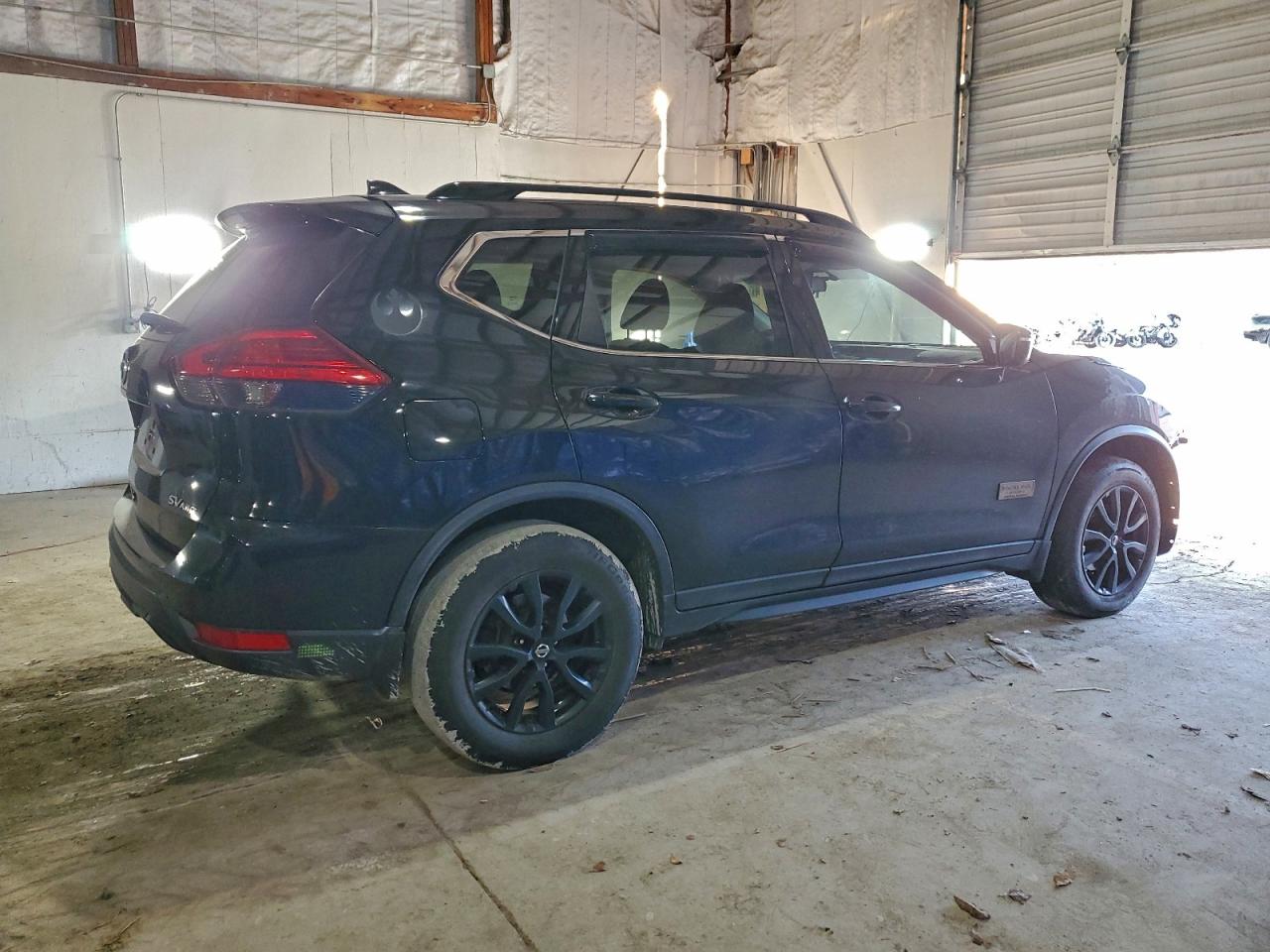 Nissan Rogue Sv Image 2