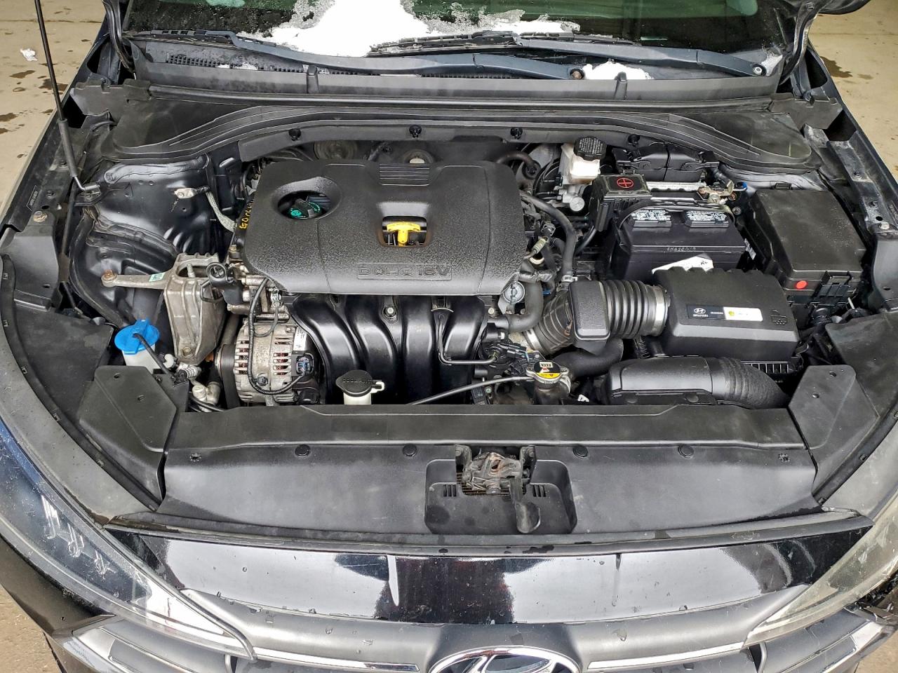 Hyundai ELANTRA Sel Image 9