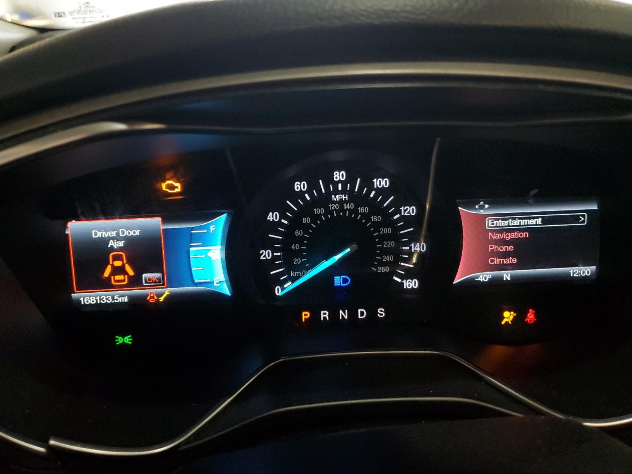 Ford Fusion Se Image 11