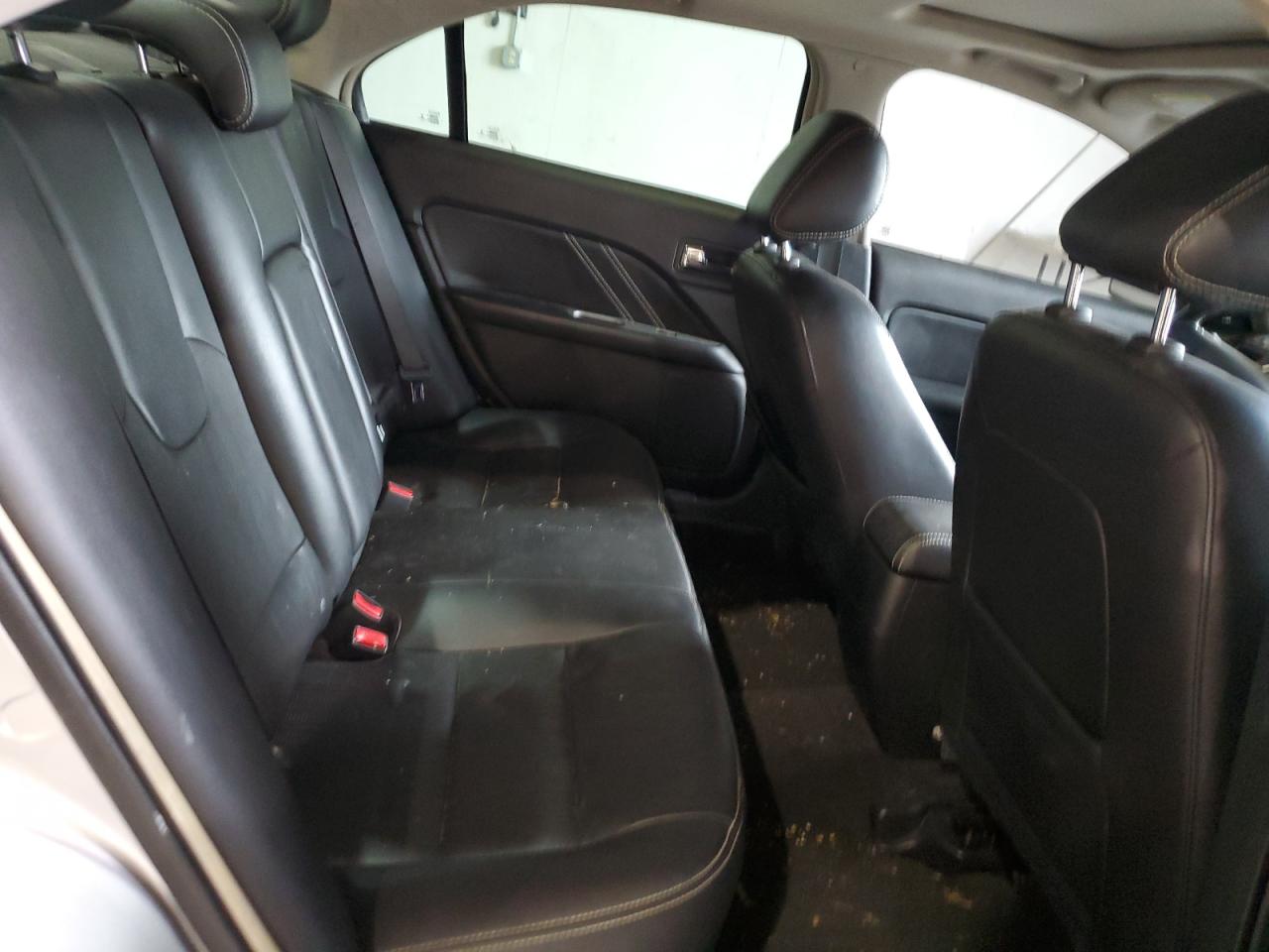 Ford Fusion Sport Image 10