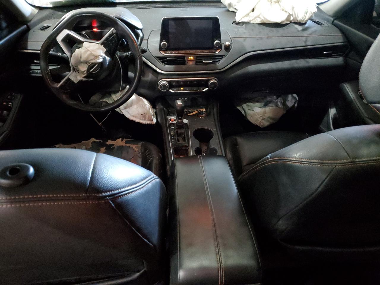 Nissan Altima Sr Image 9