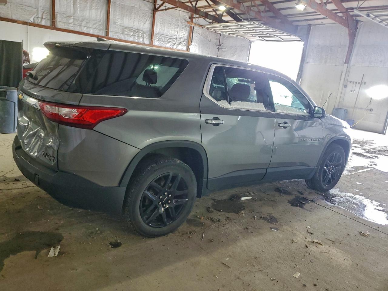 Chevrolet Traverse Ls Image 7