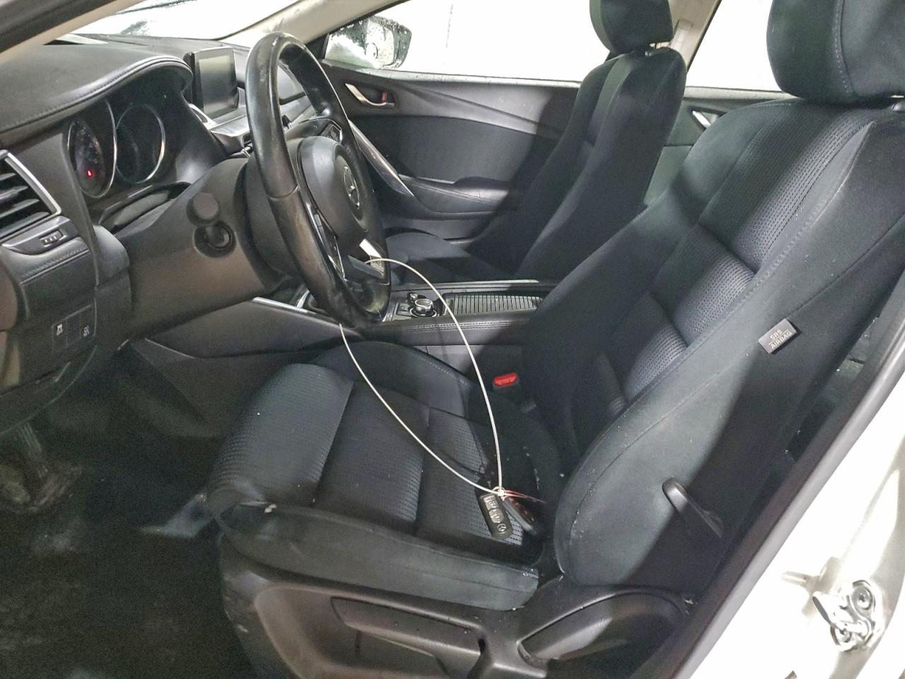 Mazda 6 Sport Image 3