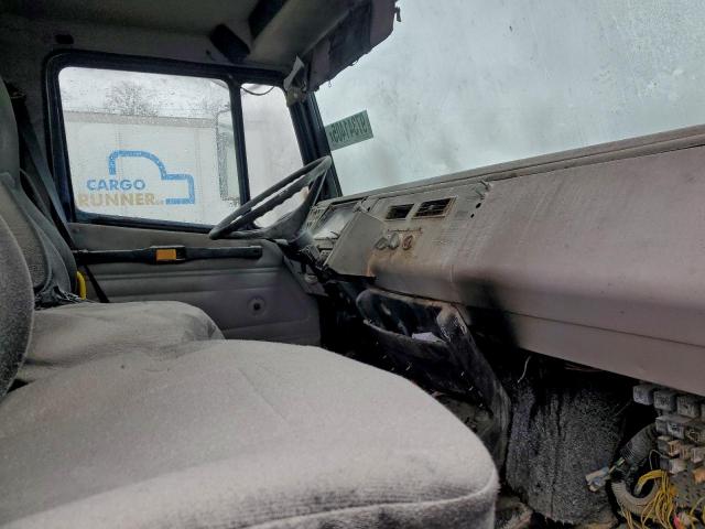 Freightliner Fl70 Fl70 Image 2