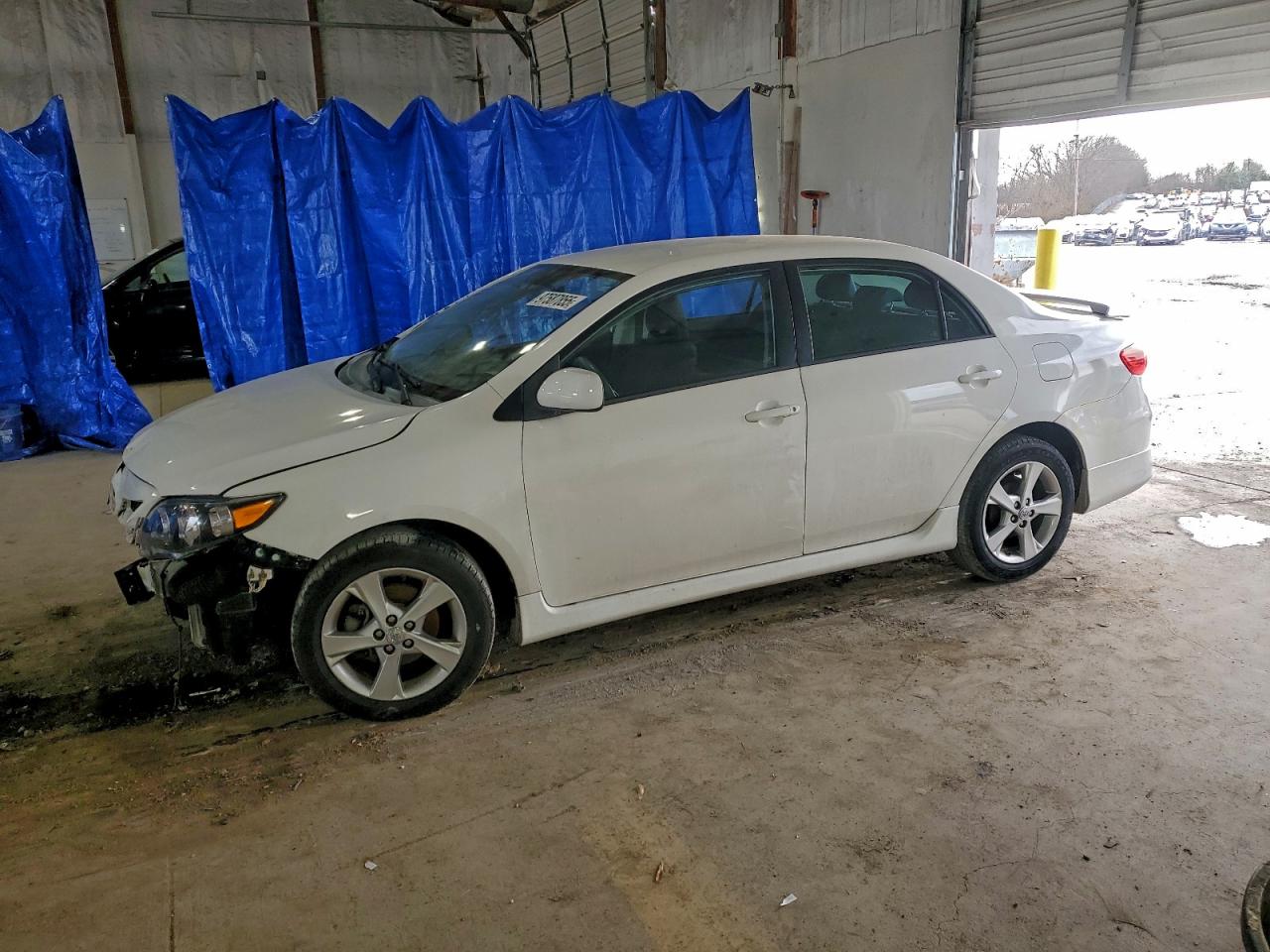 Toyota Corolla Base Image 1