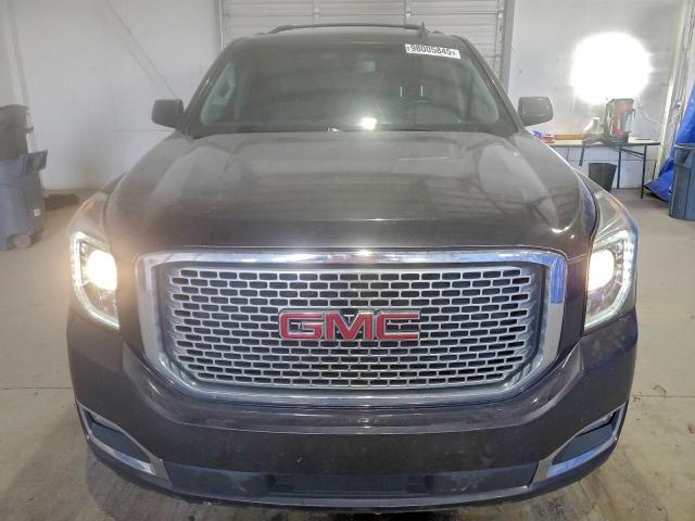 GMC Yukon C1500 Sle Image 11
