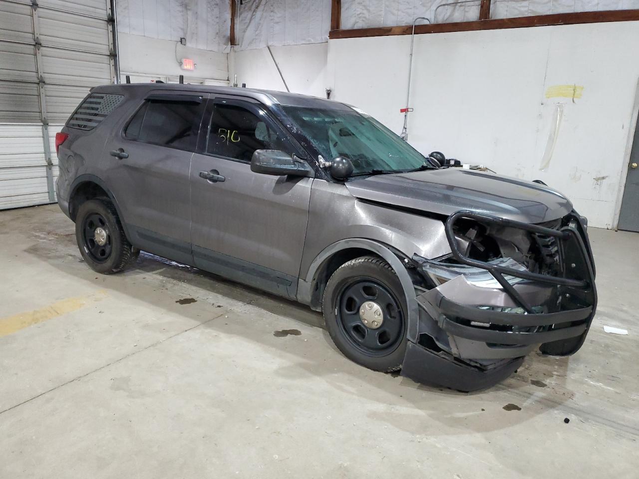 Ford Explorer Police Interceptor Image 6