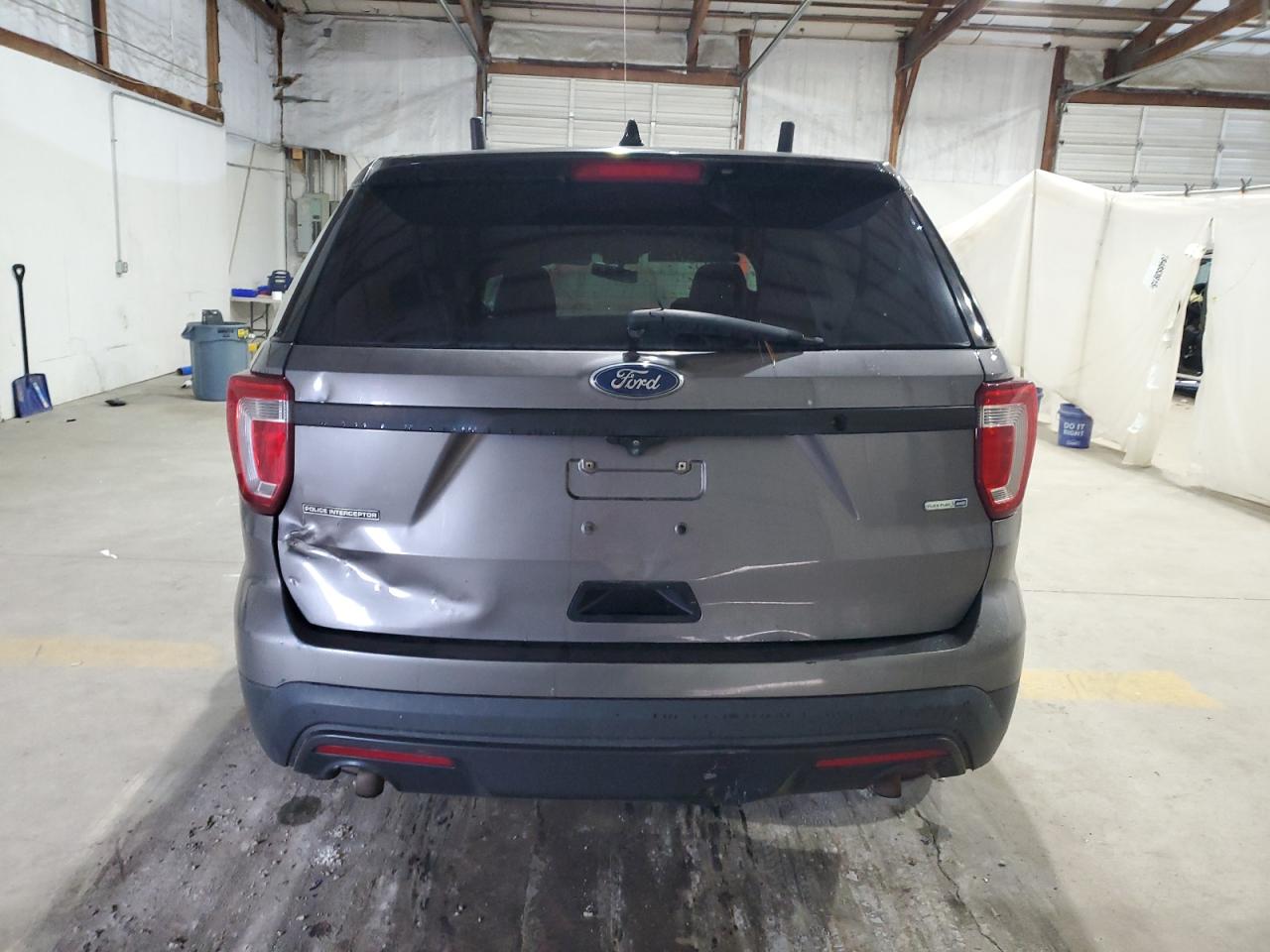 Ford Explorer Police Interceptor Image 3