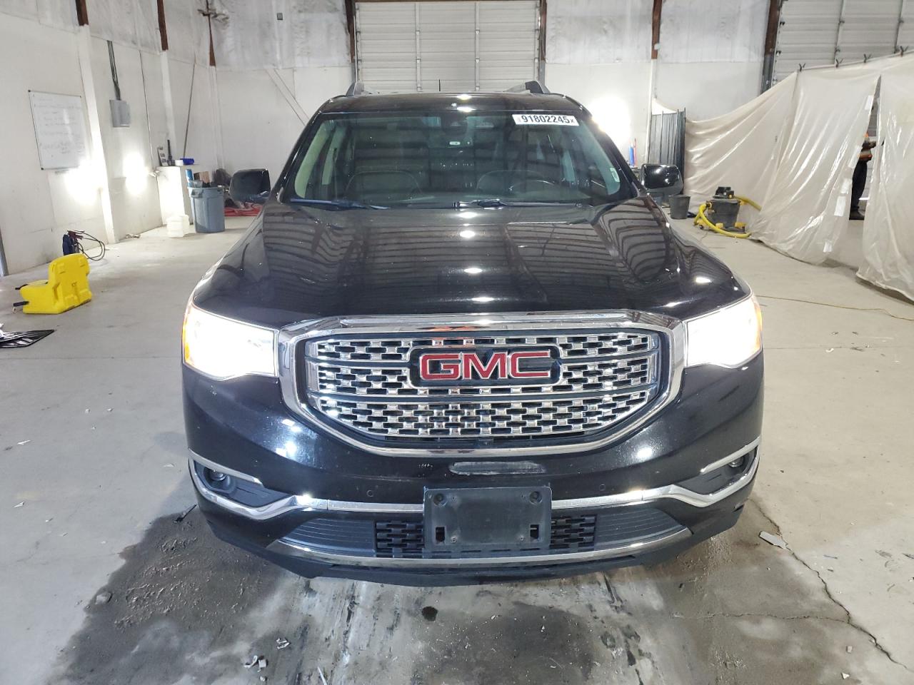 GMC Acadia Denali Image 9