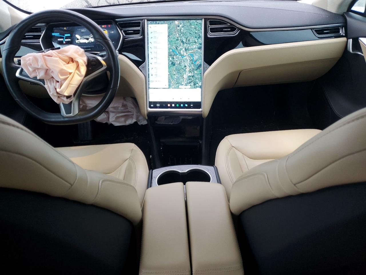 Tesla Model S Image 6
