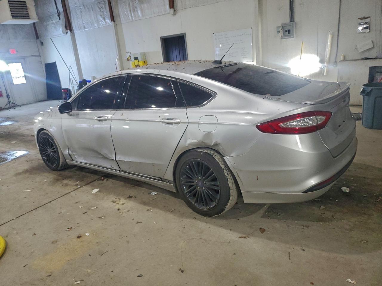 Ford Fusion Se Image 2
