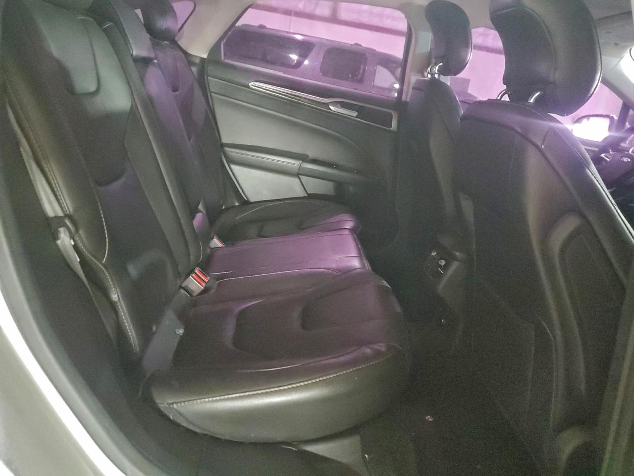 Ford Fusion Se Image 12