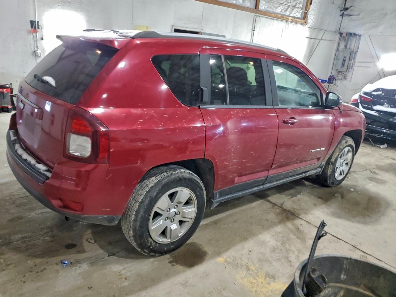 Jeep Compass Sport Image 2
