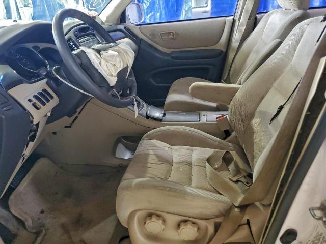 Toyota Highlander Image 8