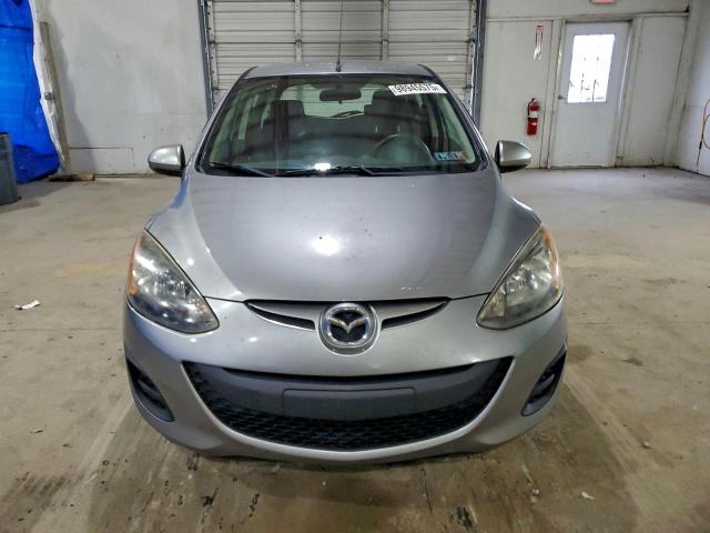 Mazda 2 Image 3
