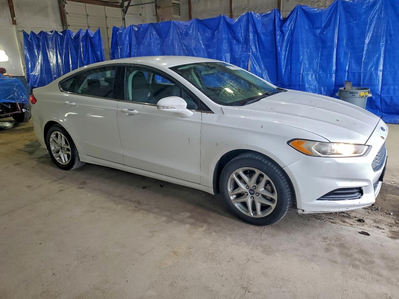 Ford Fusion Se Image 8