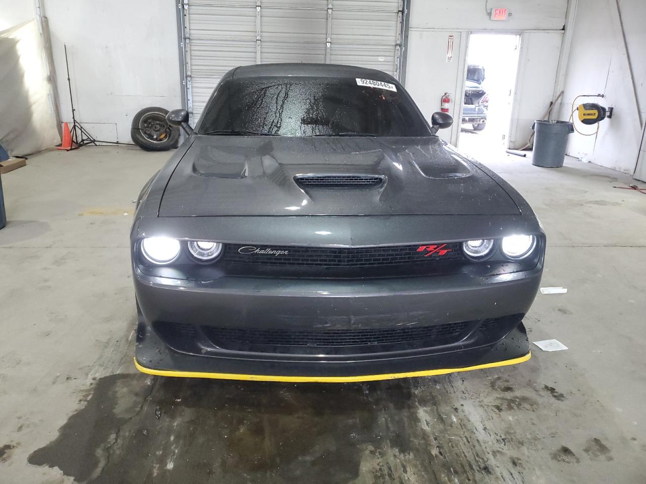 Dodge Challenger R/t Scat Pack Image 10