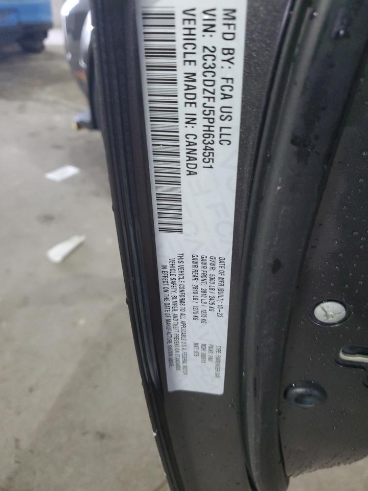 Dodge Challenger R/t Scat Pack Image 2