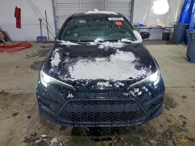 Toyota Corolla Se Image 6