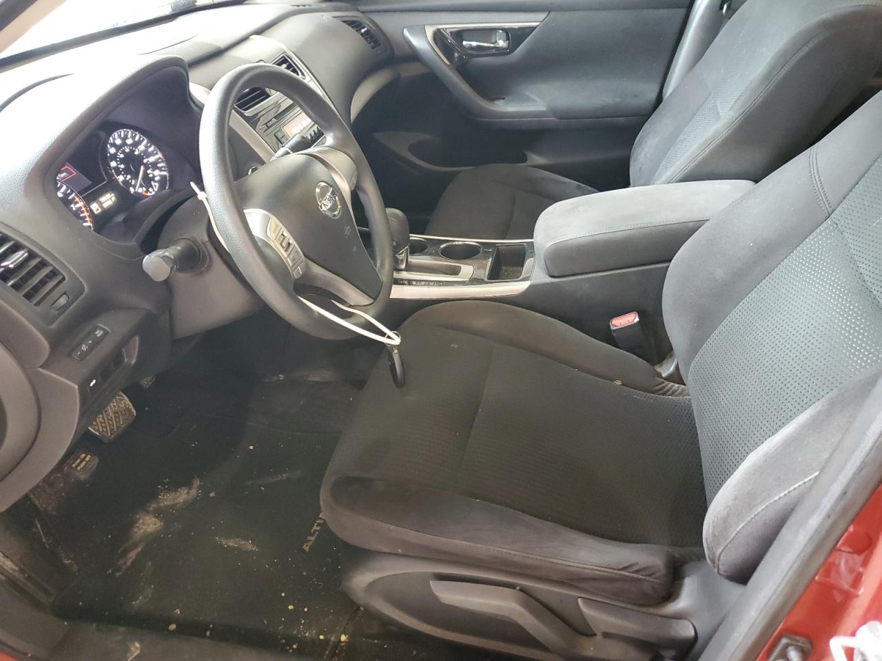 Nissan Altima 2.5 Image 2