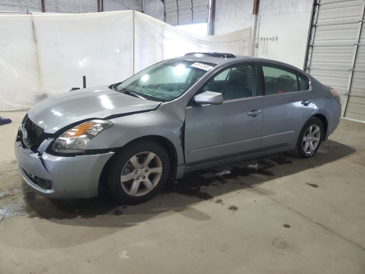 Nissan Altima 2.5 Image 1
