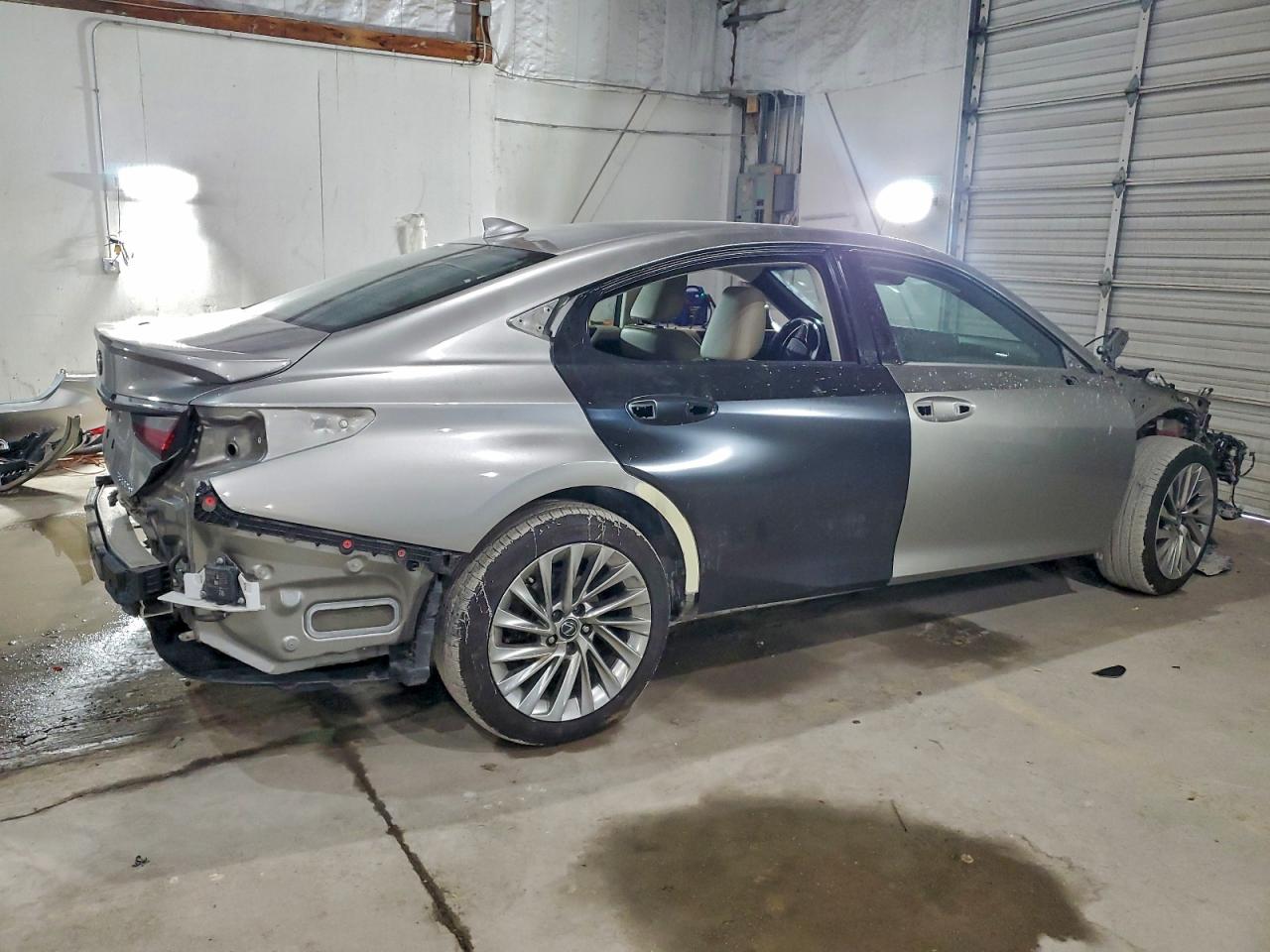 Lexus Es 300h Luxury Image 8