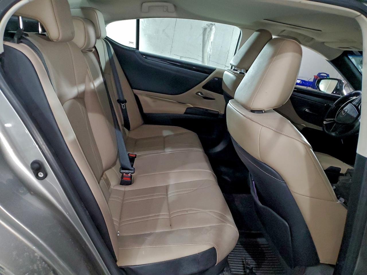 Lexus Es 300h Luxury Image 7