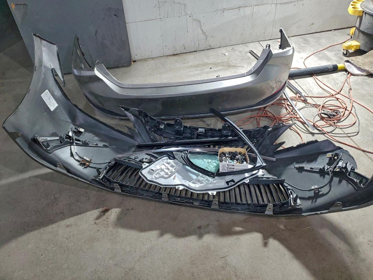 Lexus Es 300h Luxury Image 9