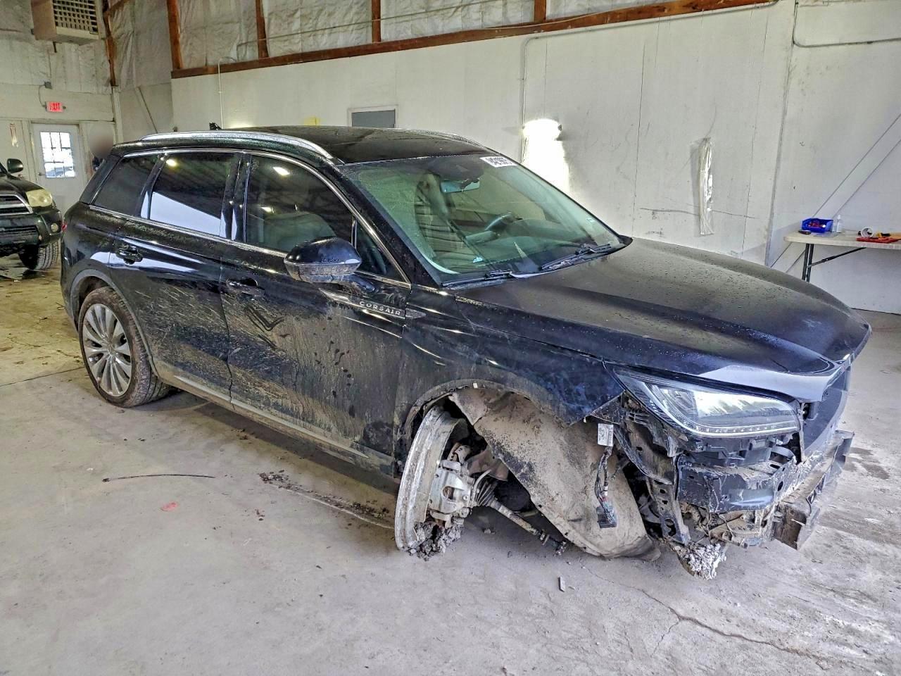 Lincoln Corsair Reserve Image 14