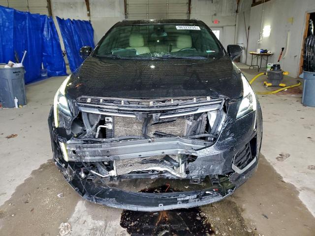 Cadillac XT5 Luxury Image 5