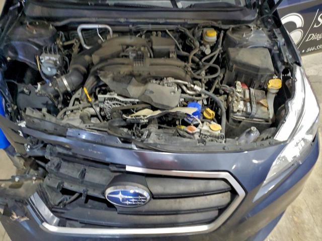 Subaru Legacy 2.5i Image 11
