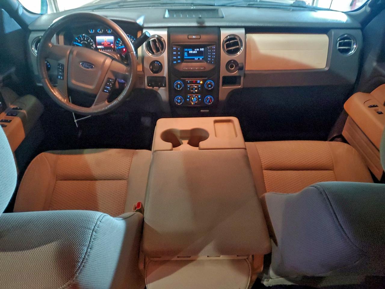 Ford F-150 Supercrew Image 7