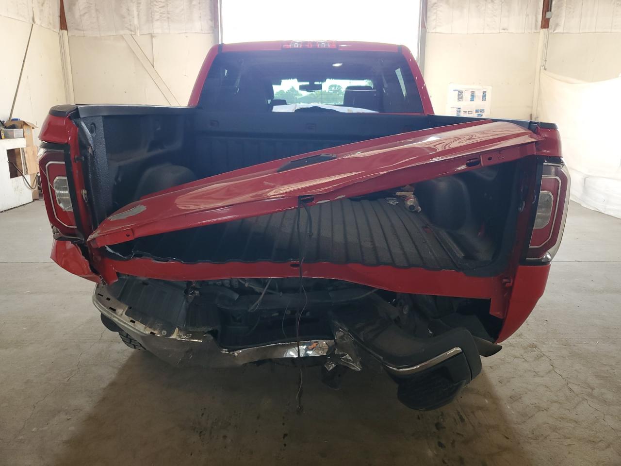 GMC Sierra K1500 Slt Image 11