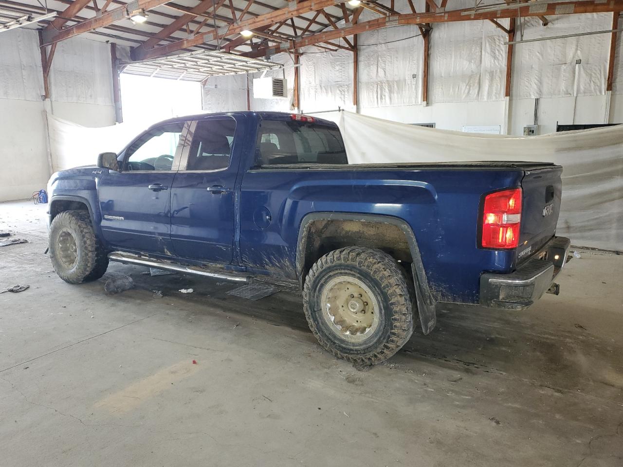 GMC Sierra K1500 Sle Image 12