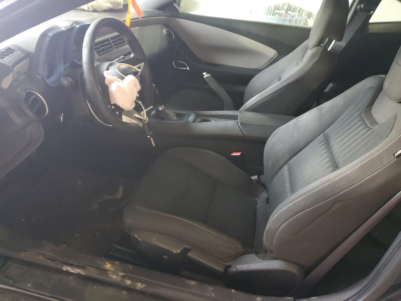 Chevrolet Camaro Ls Image 8