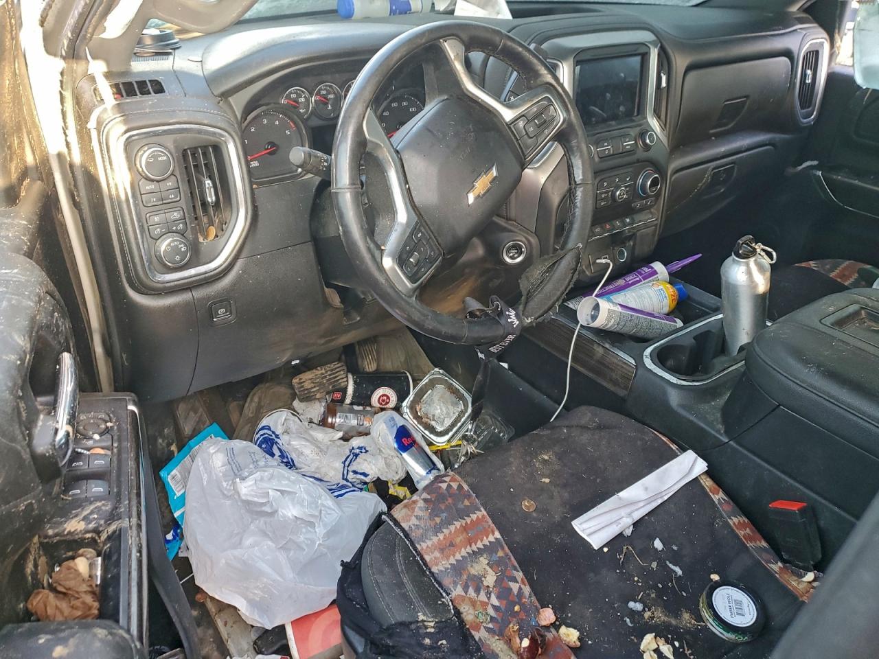 Chevrolet Silverado K3500 Lt Image 7