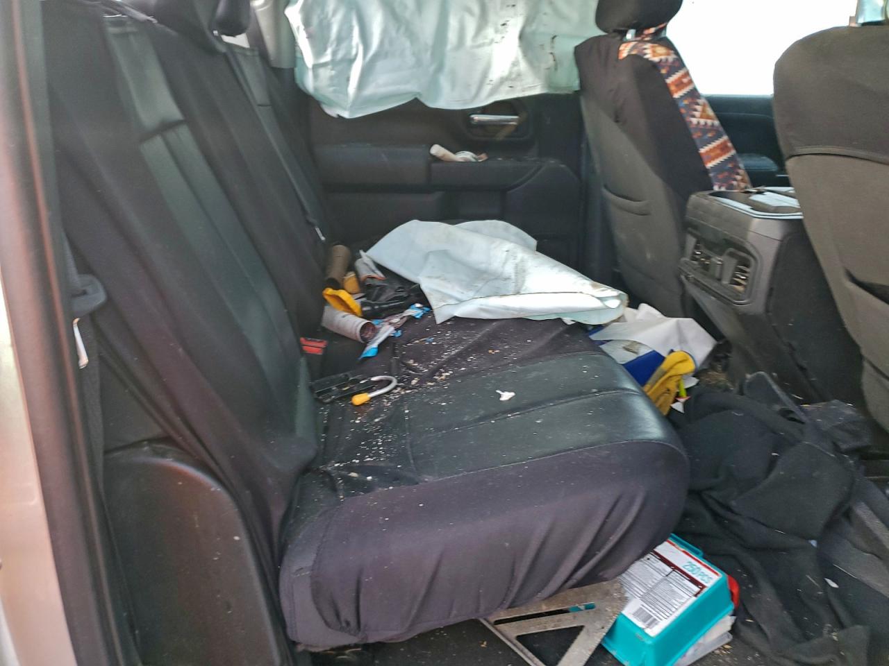 Chevrolet Silverado K3500 Lt Image 8