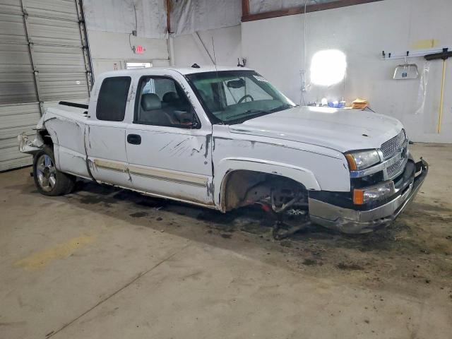 Chevrolet Silverado K1500 Image 3