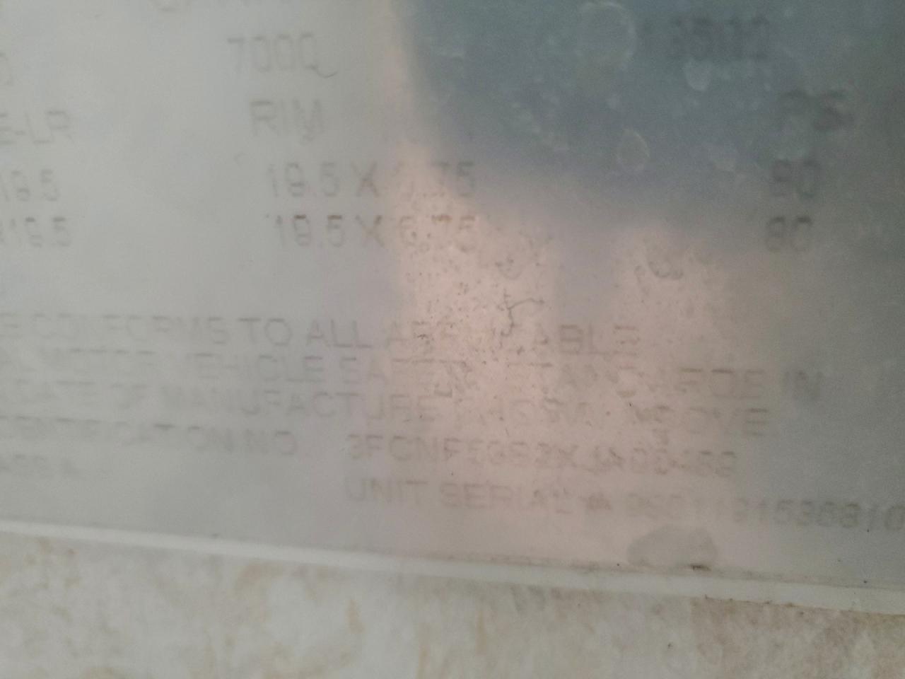 Ford F-550 Super Duty Stripped Chassis Image 7