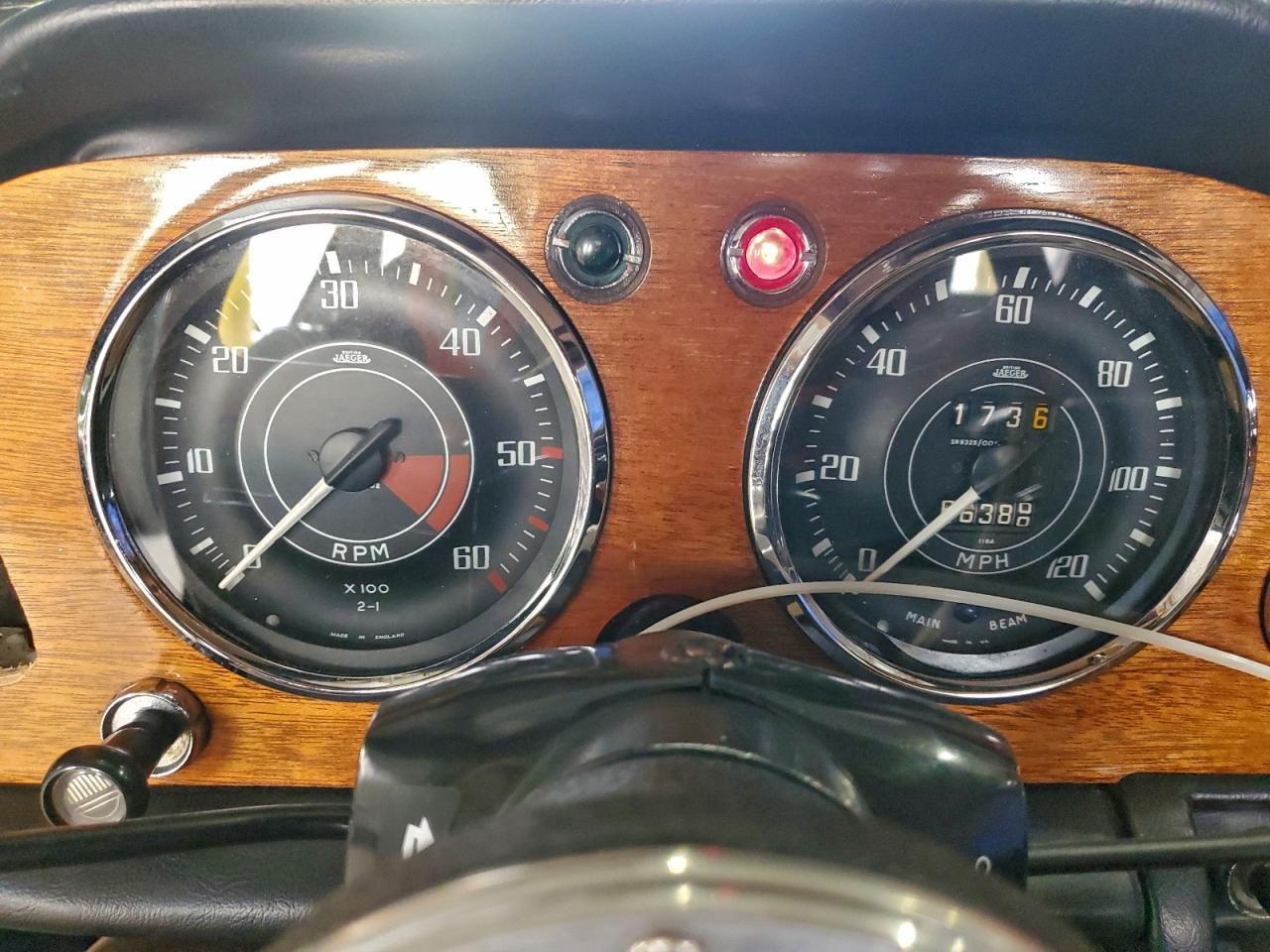 Triumph Car Tr4 Image 8