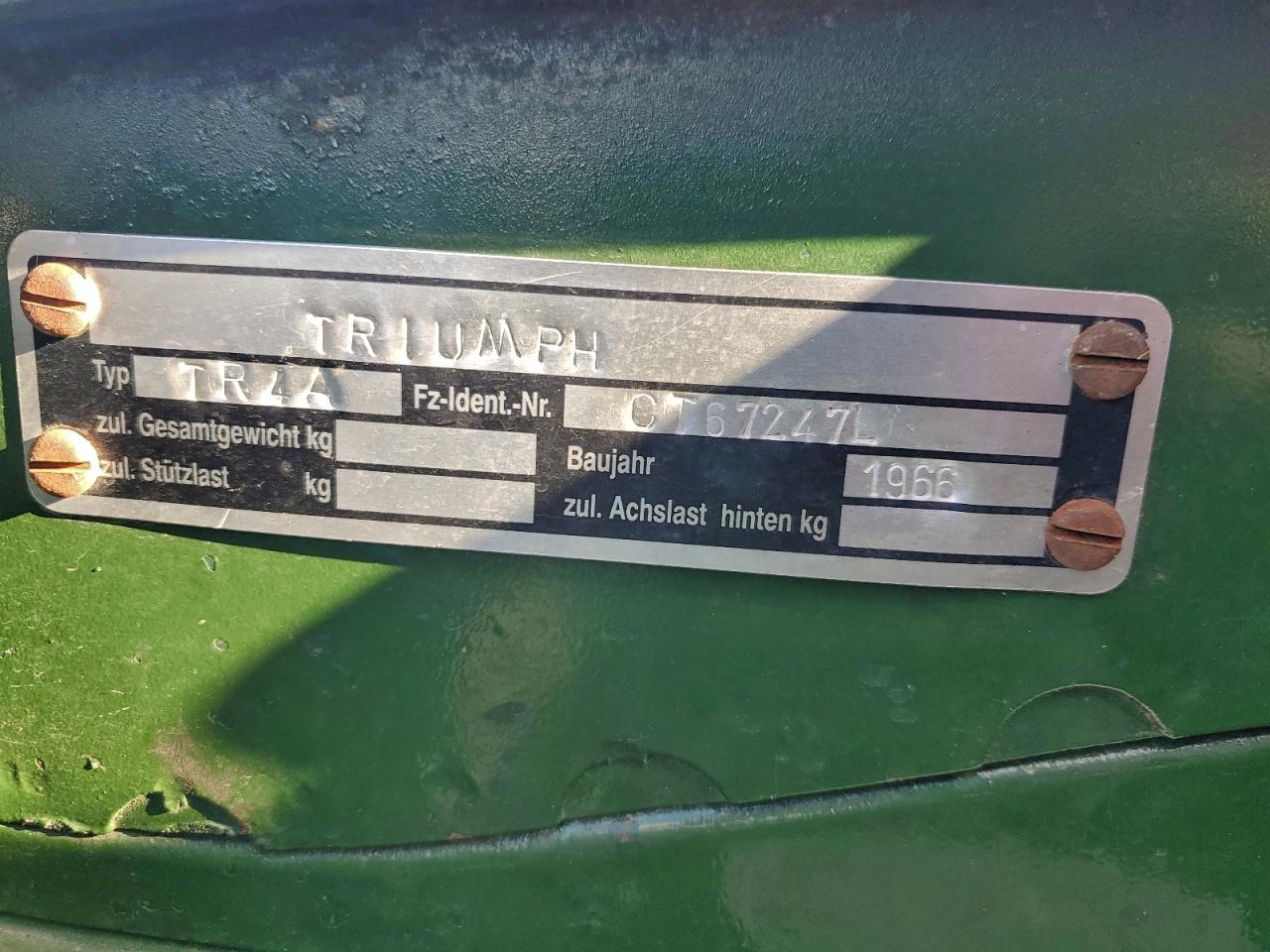 Triumph Car Tr4 Image 5