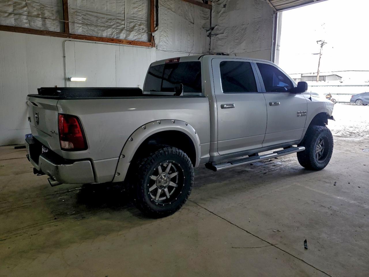 Ram 1500 Slt Image 7